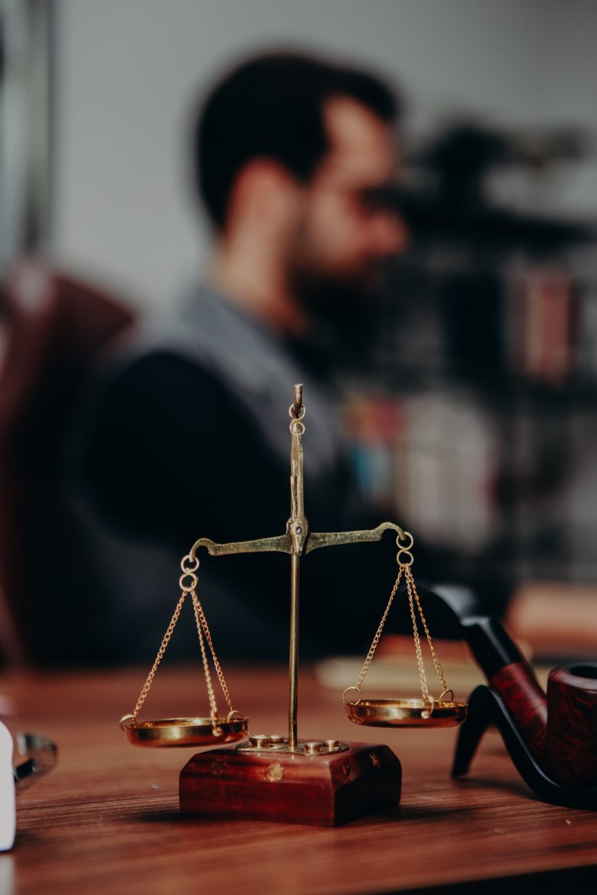 Should You Go Biglaw? An Honest Answer